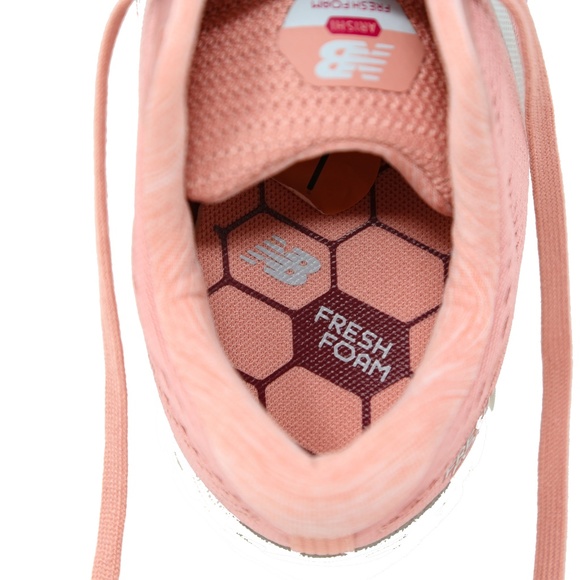 New Balance Womens Arishi Fresh Foam Running Pink - Picture 8 of 8